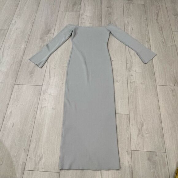 Princess Polly off the shoulder dress size M/L - Picture 2 of 6